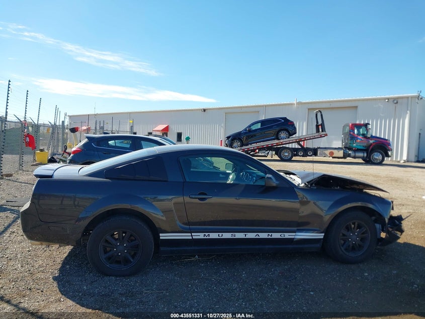 2008 Ford Mustang V6 Deluxe VIN: 1ZVHT80N685105044 Lot: 43551331