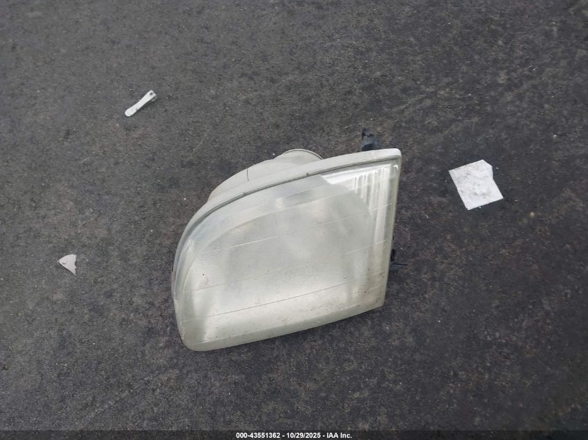 2002 Toyota Tundra Ltd V8 VIN: 5TBBT48172S268184 Lot: 43551362