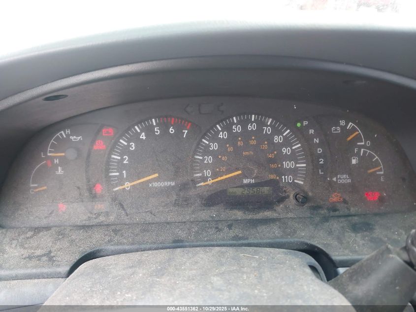 2002 Toyota Tundra Ltd V8 VIN: 5TBBT48172S268184 Lot: 43551362