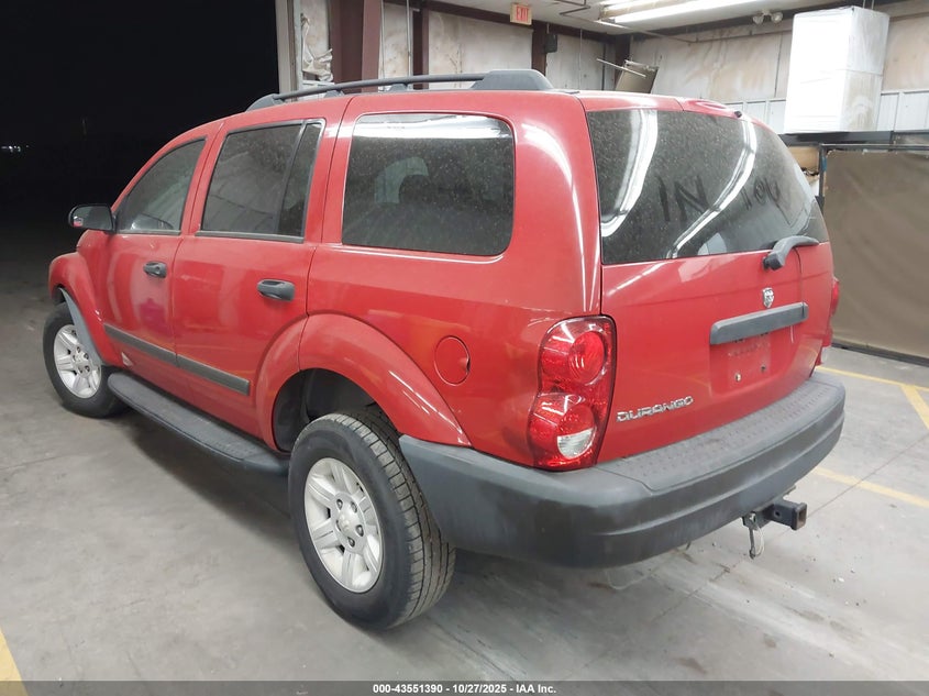 1D4HD38N15F562103 2005 DODGE DURANGO photo no. 3