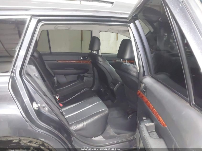 2011 Subaru Outback 2.5I Limited VIN: 4S4BRBKC3B3355064 Lot: 43551426