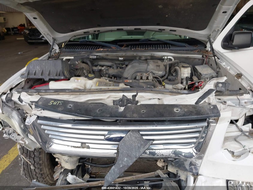 2008 Ford Explorer Xlt VIN: 1FMEU73E08UB34906 Lot: 43551432