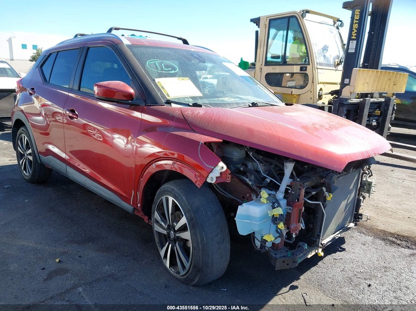 NISSAN KICKS SV XTRONIC CVT