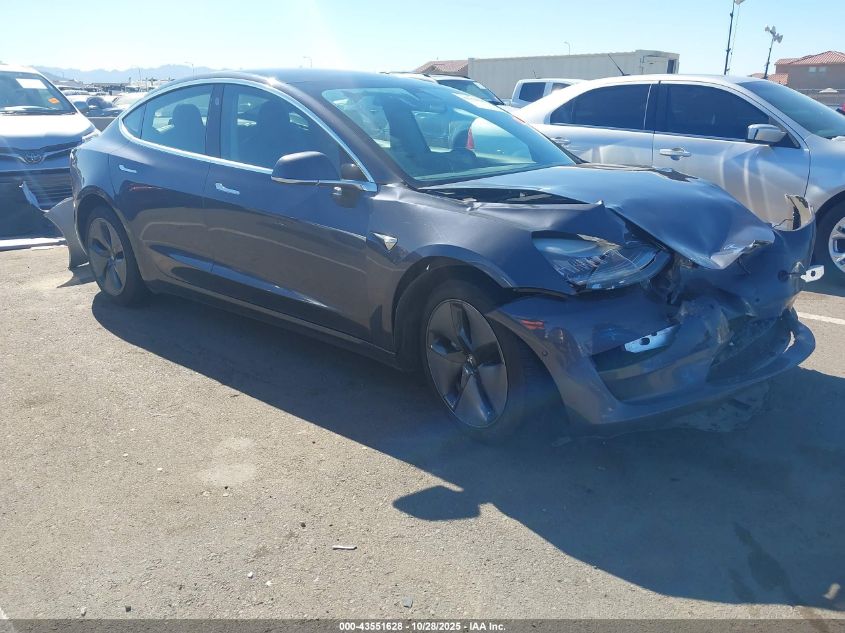 TESLA MODEL 3 LONG RANGE/PERFORMANCE