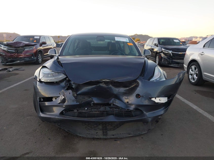 2019 Tesla Model 3 Long Range/Performance VIN: 5YJ3E1EB7KF386323 Lot: 43551628