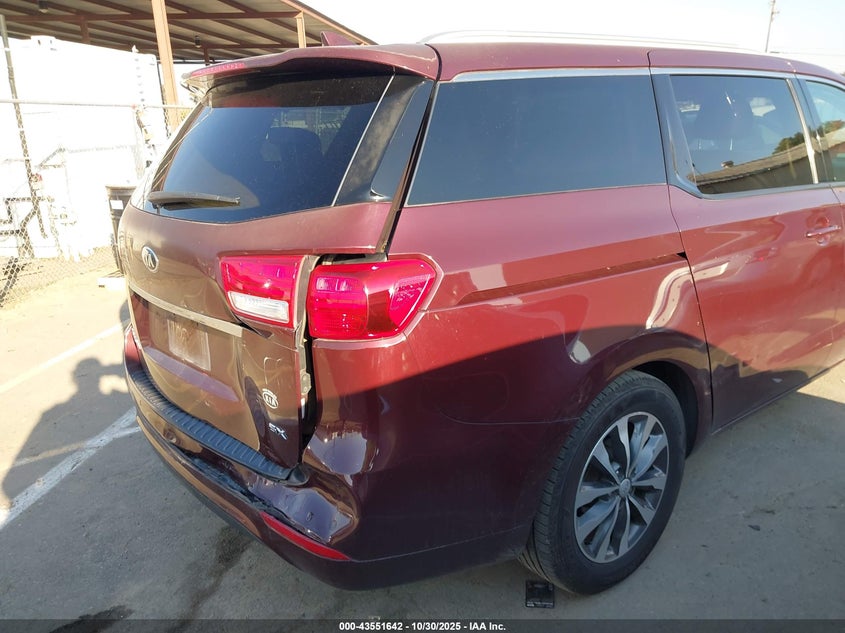 2018 Kia Sedona Sx VIN: KNDMC5C15J6404257 Lot: 43551642