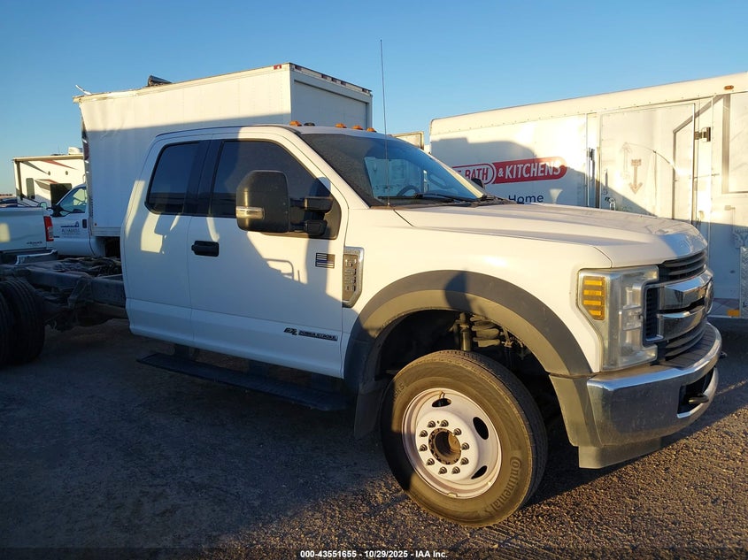 2019 Ford F-550 Chassis Xlt VIN: 1FD0X5GT4KEF21815 Lot: 43551655