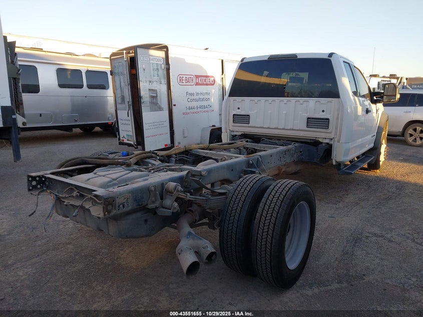 1FD0X5GT4KEF21815 2019 FORD F550 photo no. 4