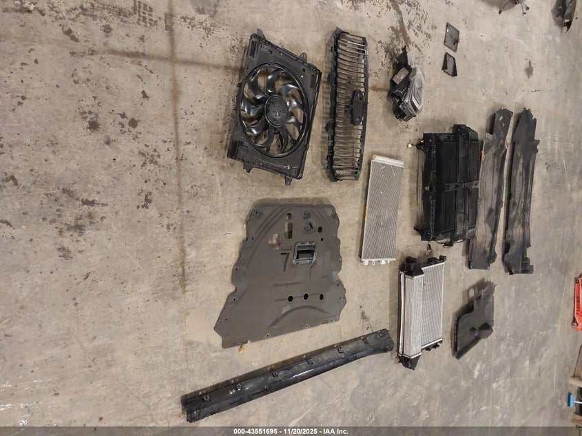 2025 Ford Maverick Lobo VIN: 3FTCW8PA1SRA73891 Lot: 43551695