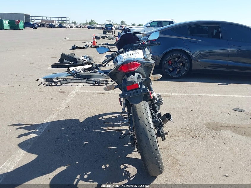 2014 Kawasaki Ex300 A VIN: JKAEX8A19EA005748 Lot: 43551697