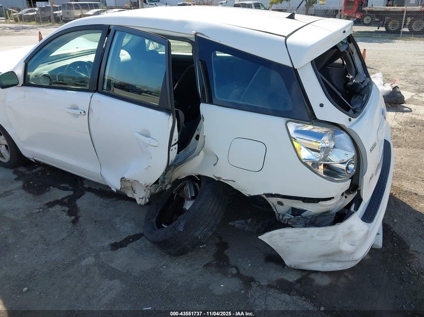 2007 Toyota Matrix Xr VIN: 2T1KR32E07C675890 Lot: 43551737