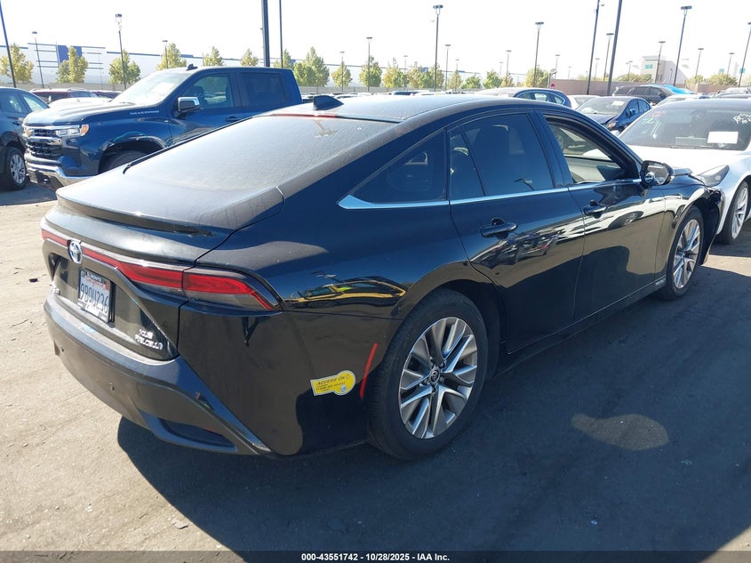 JTDAAAAA1NA005661 2022 TOYOTA MIRAI photo no. 4