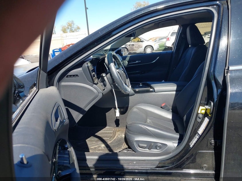 JTDAAAAA1NA005661 2022 TOYOTA MIRAI photo no. 5