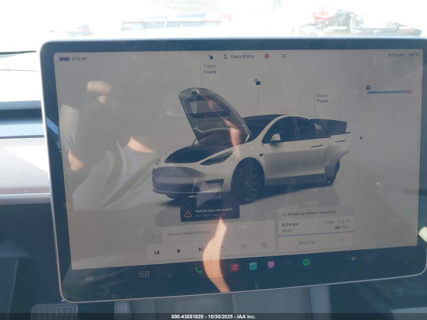 2022 Tesla Model Y Long Range Dual Motor All-Wheel Drive VIN: 7SAYGDEE0NF506224 Lot: 43551820