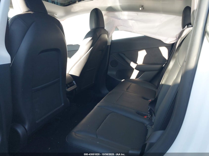 2022 Tesla Model Y Long Range Dual Motor All-Wheel Drive VIN: 7SAYGDEE0NF506224 Lot: 43551820