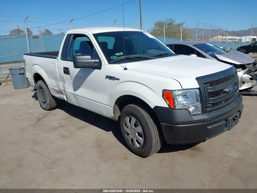 FORD F-150 XL