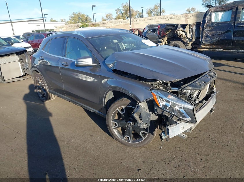 MERCEDES-BENZ GLA-CLASS GLA 250