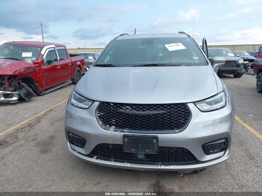 2021 Chrysler Pacifica Touring L VIN: 2C4RC1BG6MR559806 Lot: 43551886