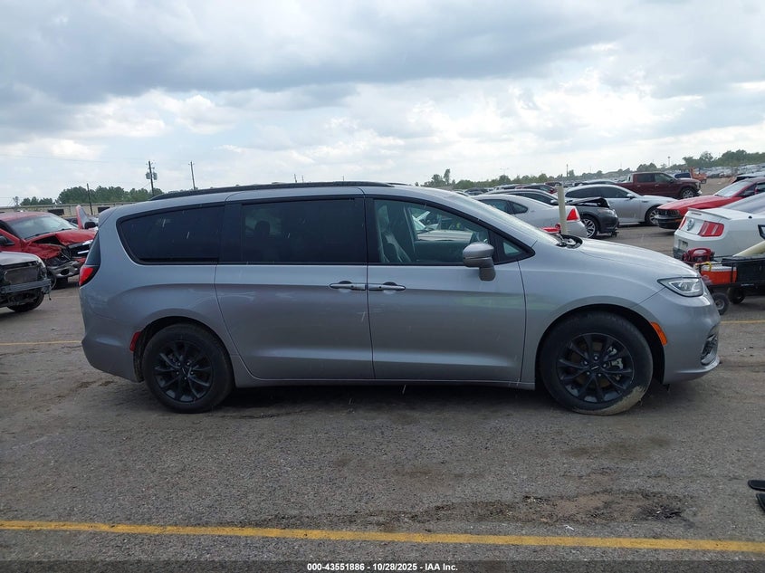 2021 Chrysler Pacifica Touring L VIN: 2C4RC1BG6MR559806 Lot: 43551886