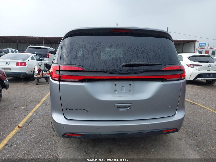 2021 Chrysler Pacifica Touring L VIN: 2C4RC1BG6MR559806 Lot: 43551886