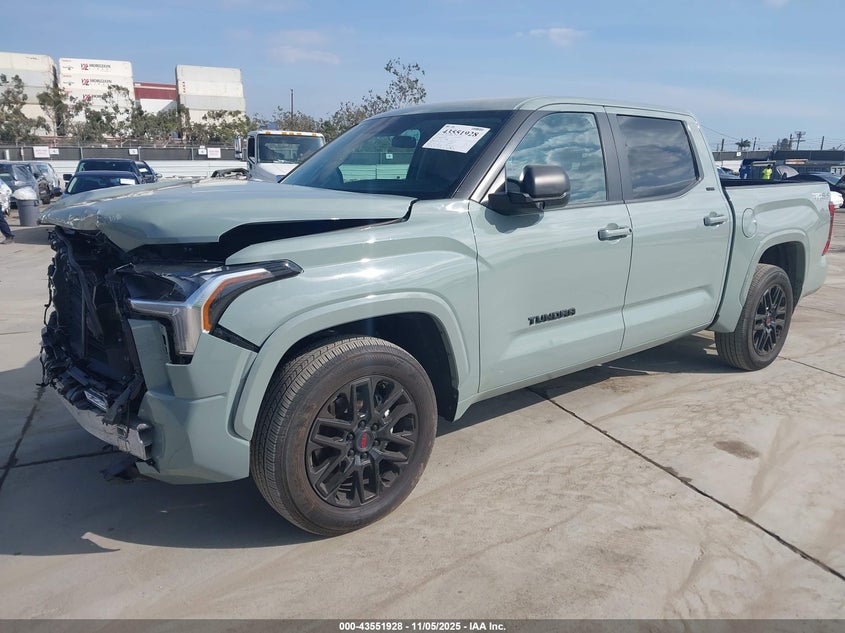 5TFLA5DB0RX208239 2024 TOYOTA TUNDRA photo no. 2