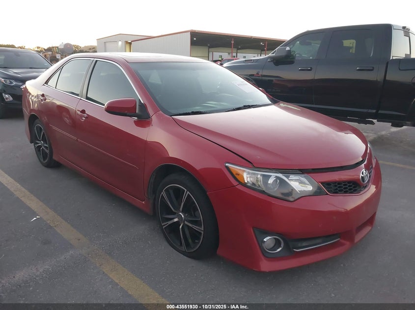 TOYOTA CAMRY SE LIMITED EDITION