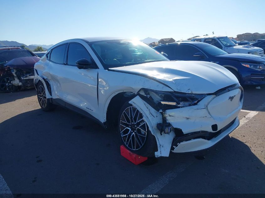 FORD MUSTANG MACH-E PREMIUM