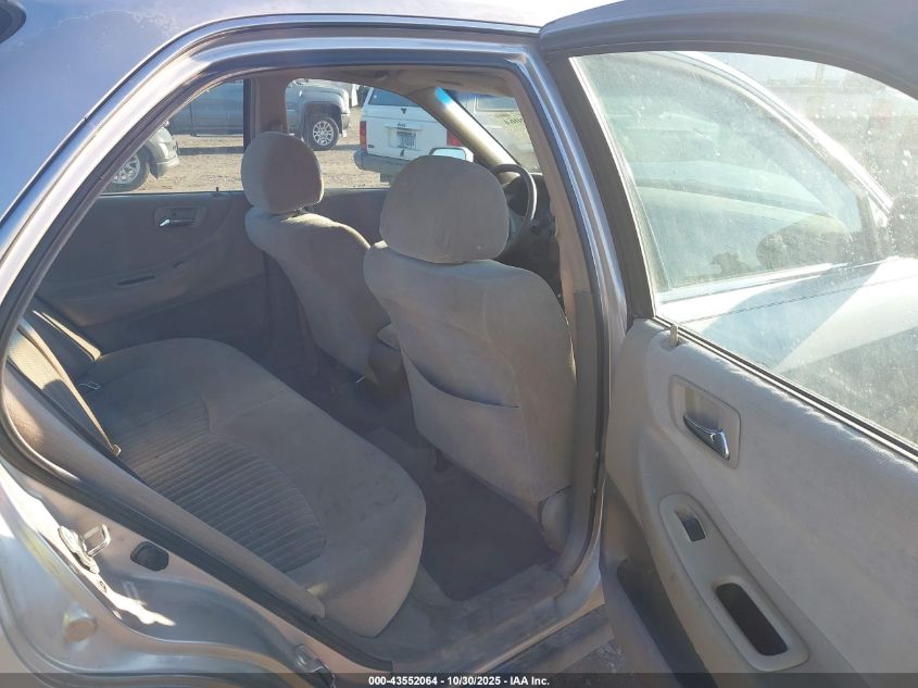 1998 Honda Accord Lx VIN: 1HGCG5642WA065551 Lot: 43552064