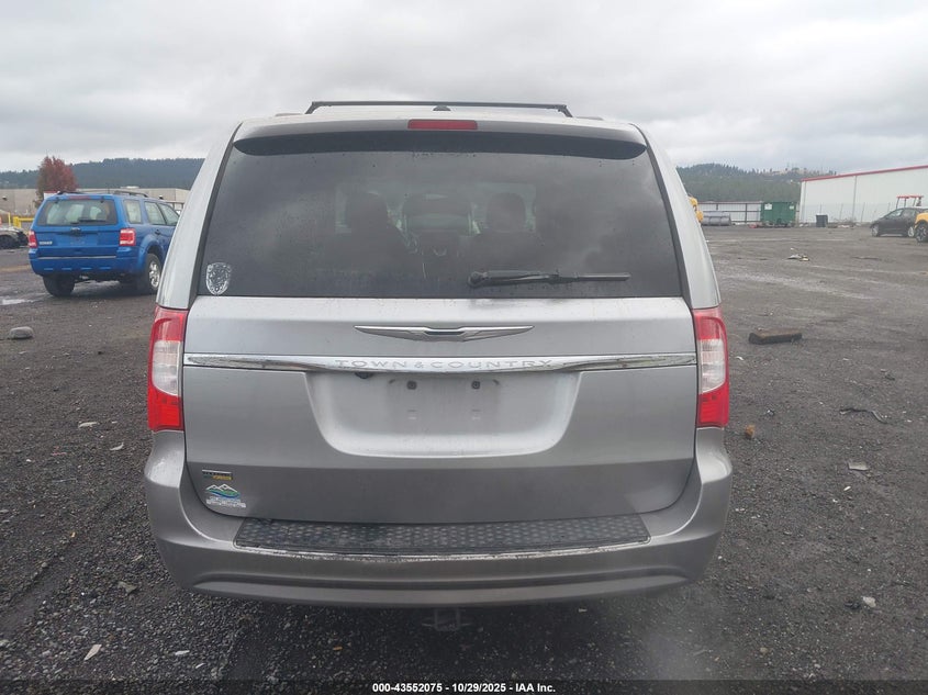 2016 Chrysler Town & Country Touring-L VIN: 2C4RC1CG2GR282784 Lot: 43552075