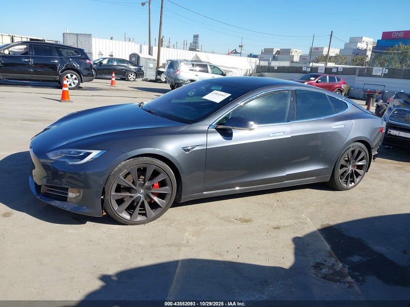 2019 Tesla Model S 100D/Long Range/P100D/Performance VIN: 5YJSA1E46KF313596 Lot: 43552093