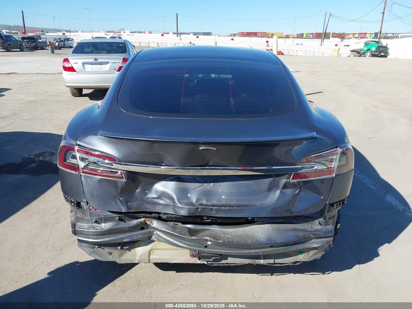 2019 Tesla Model S 100D/Long Range/P100D/Performance VIN: 5YJSA1E46KF313596 Lot: 43552093