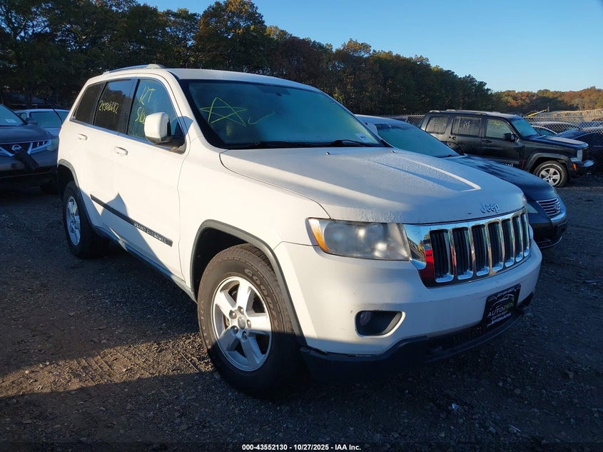 JEEP GRAND CHEROKEE LAREDO