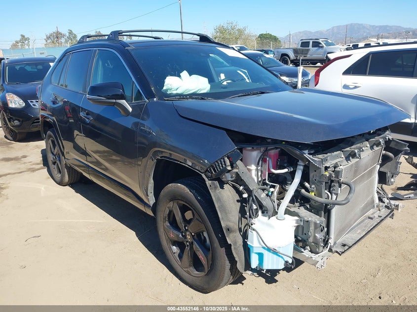 TOYOTA RAV4 HYBRID XSE