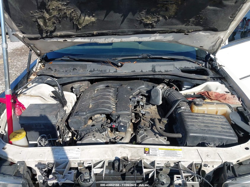 2008 Chrysler 300 Touring VIN: 2C3KA53G08H255822 Lot: 43552158