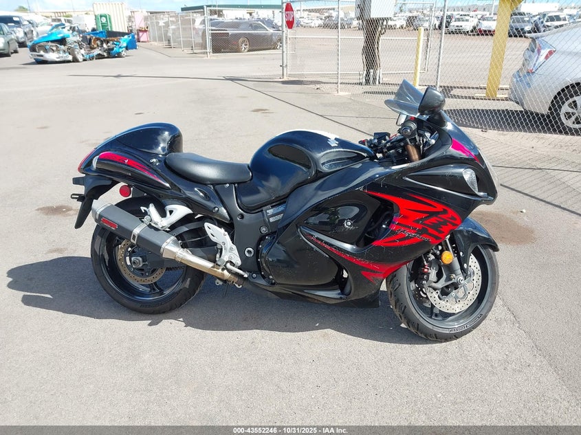 2011 Suzuki Gsx1300 R VIN: JS1GX72A0B2101002 Lot: 43552246