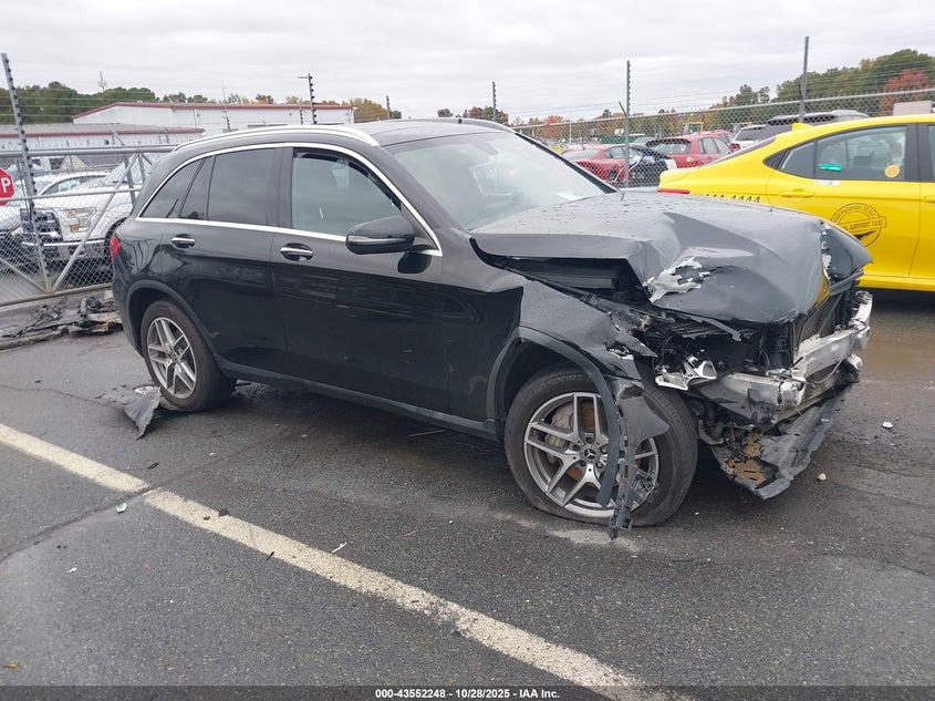 MERCEDES-BENZ GLC-CLASS 300 4MATIC
