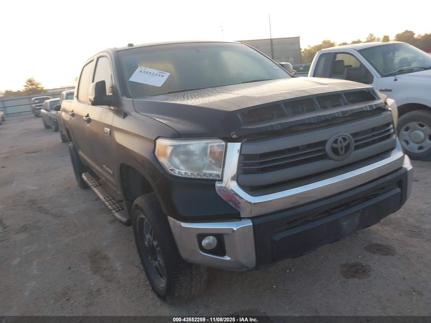 TOYOTA TUNDRA SR5 5.7L V8