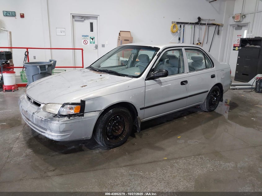 1NXBR12E7XZ251058 1999 TOYOTA COROLLA photo no. 2