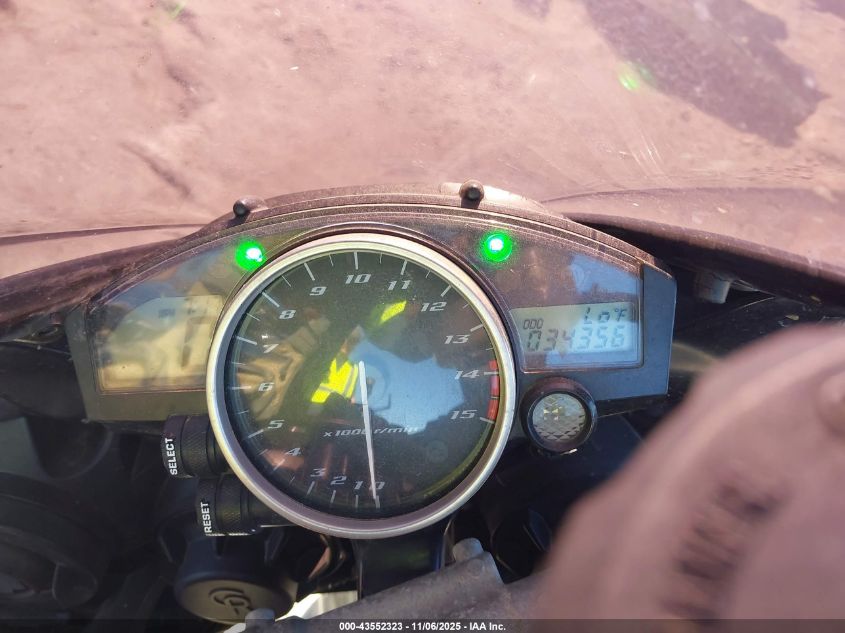 2006 Yamaha Yzfr1 VIN: JYARN15E06A006818 Lot: 43552323