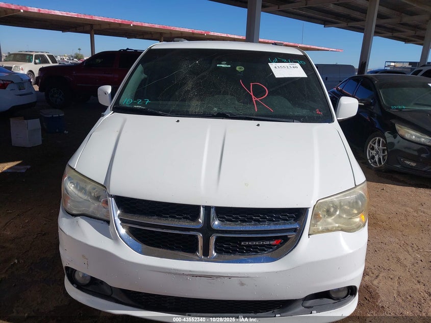 2017 Dodge Grand Caravan Sxt VIN: 2C4RDGCG7HR617670 Lot: 43552340