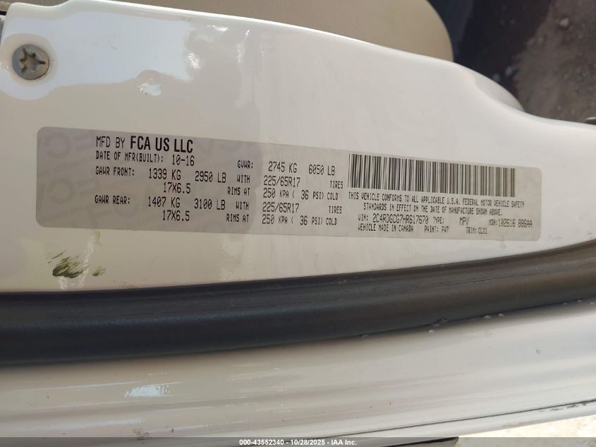 2017 Dodge Grand Caravan Sxt VIN: 2C4RDGCG7HR617670 Lot: 43552340