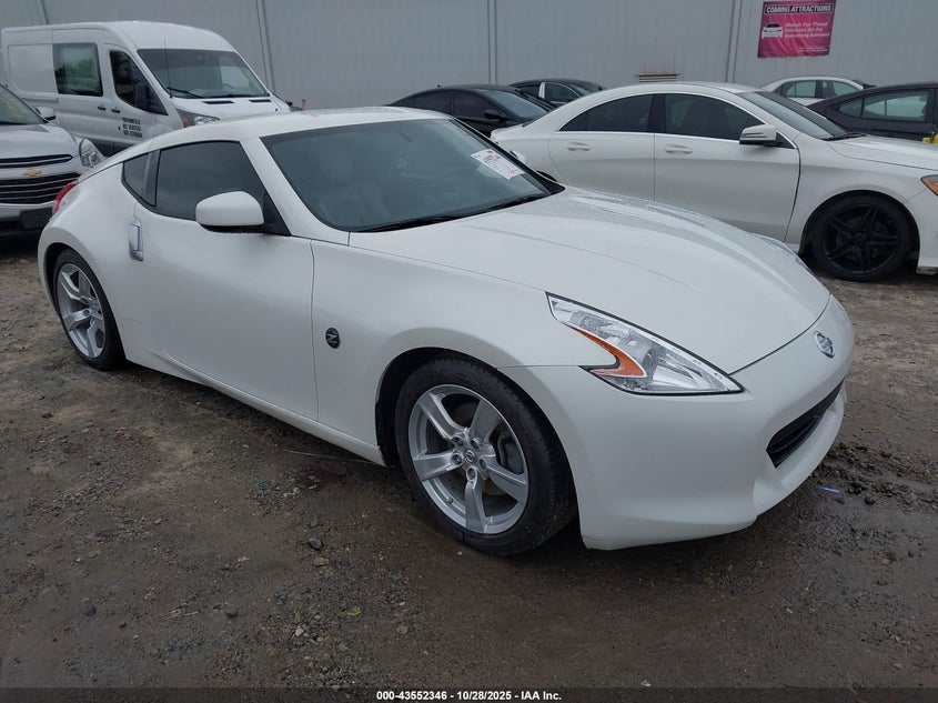 NISSAN 370Z TOURING