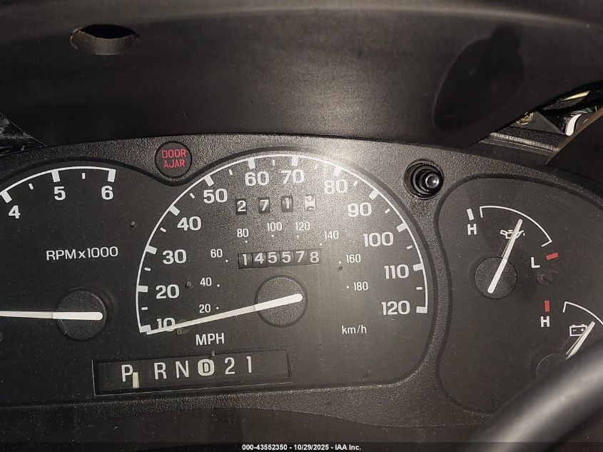 2000 Mercury Mountaineer VIN: 4M2ZU66P4YUJ28596 Lot: 43552350