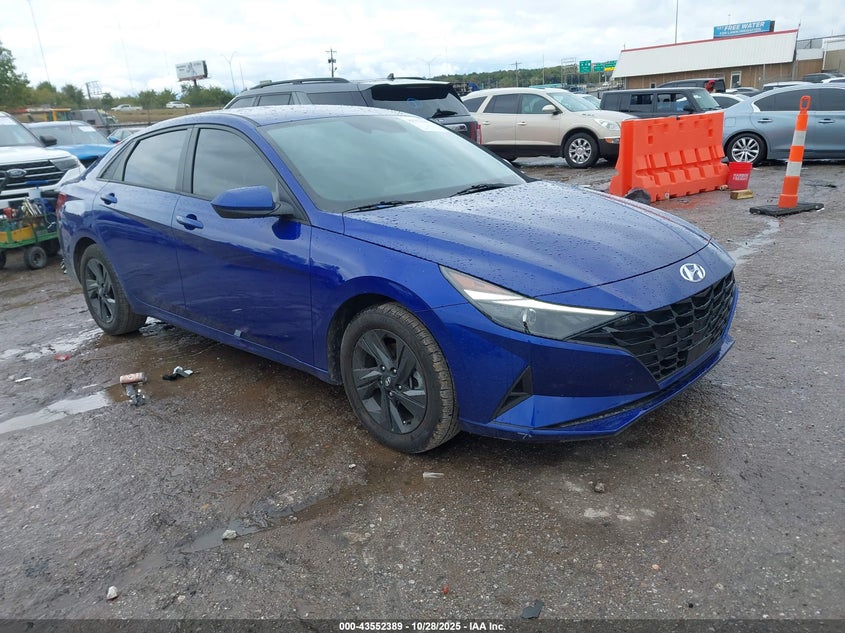 HYUNDAI ELANTRA SEL