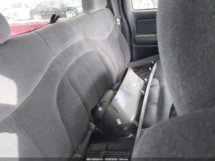 2001 GMC Sierra 1500 Sle VIN: 2GTEC19T611275992 Lot: 43552415