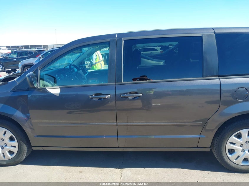 2017 Dodge Grand Caravan Se VIN: 2C4RDGBG8HR765652 Lot: 43552423