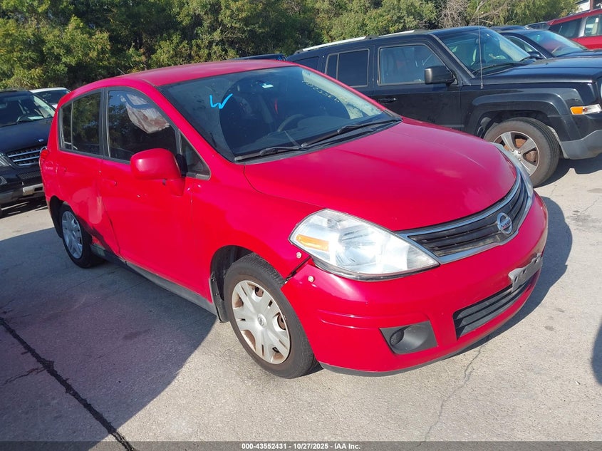 NISSAN VERSA 1.8S