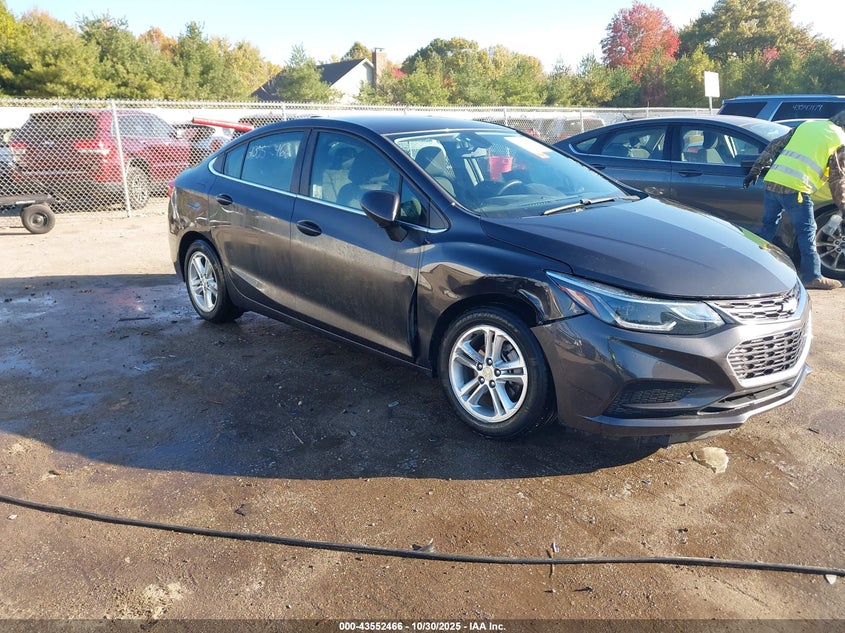 CHEVROLET CRUZE LT AUTO