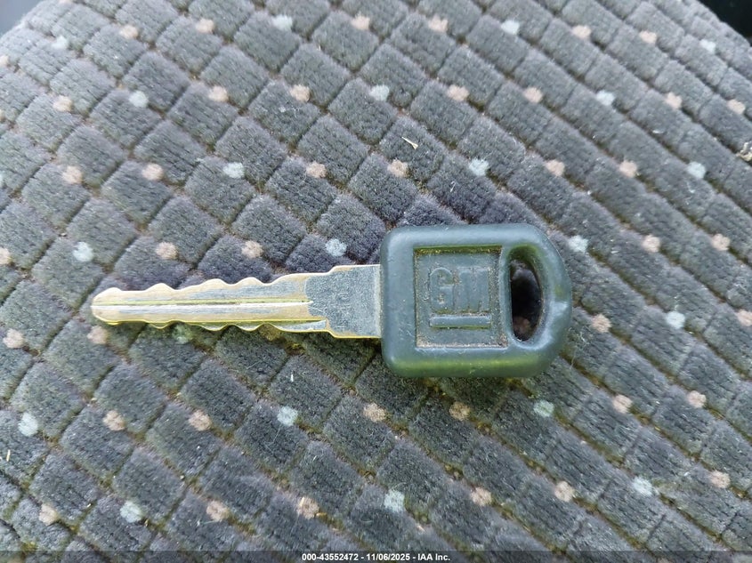 1996 GMC Sonoma VIN: 1GTCS1943T8508309 Lot: 43552472