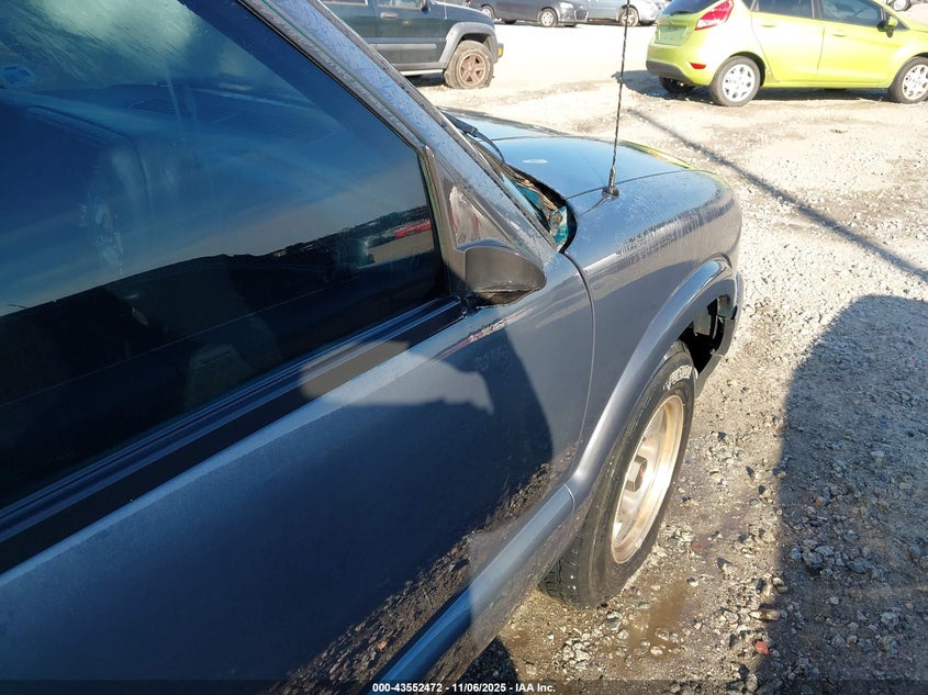 1996 GMC Sonoma VIN: 1GTCS1943T8508309 Lot: 43552472